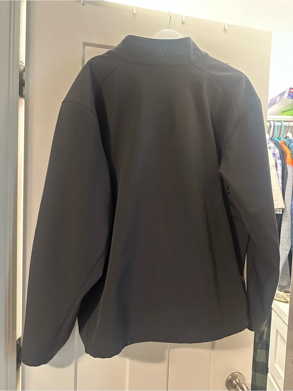 Ariat Men's Black Lightweight Softshell Jacket